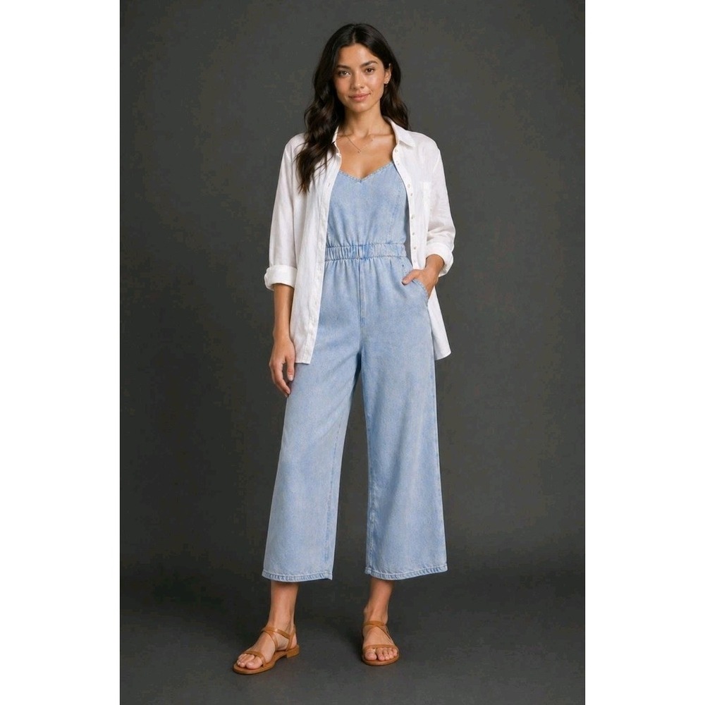 MOTHER Cut-It Out Jumpsuit Blue Denim Chambray Cropped Wide Leg Back Cutout Sz S
